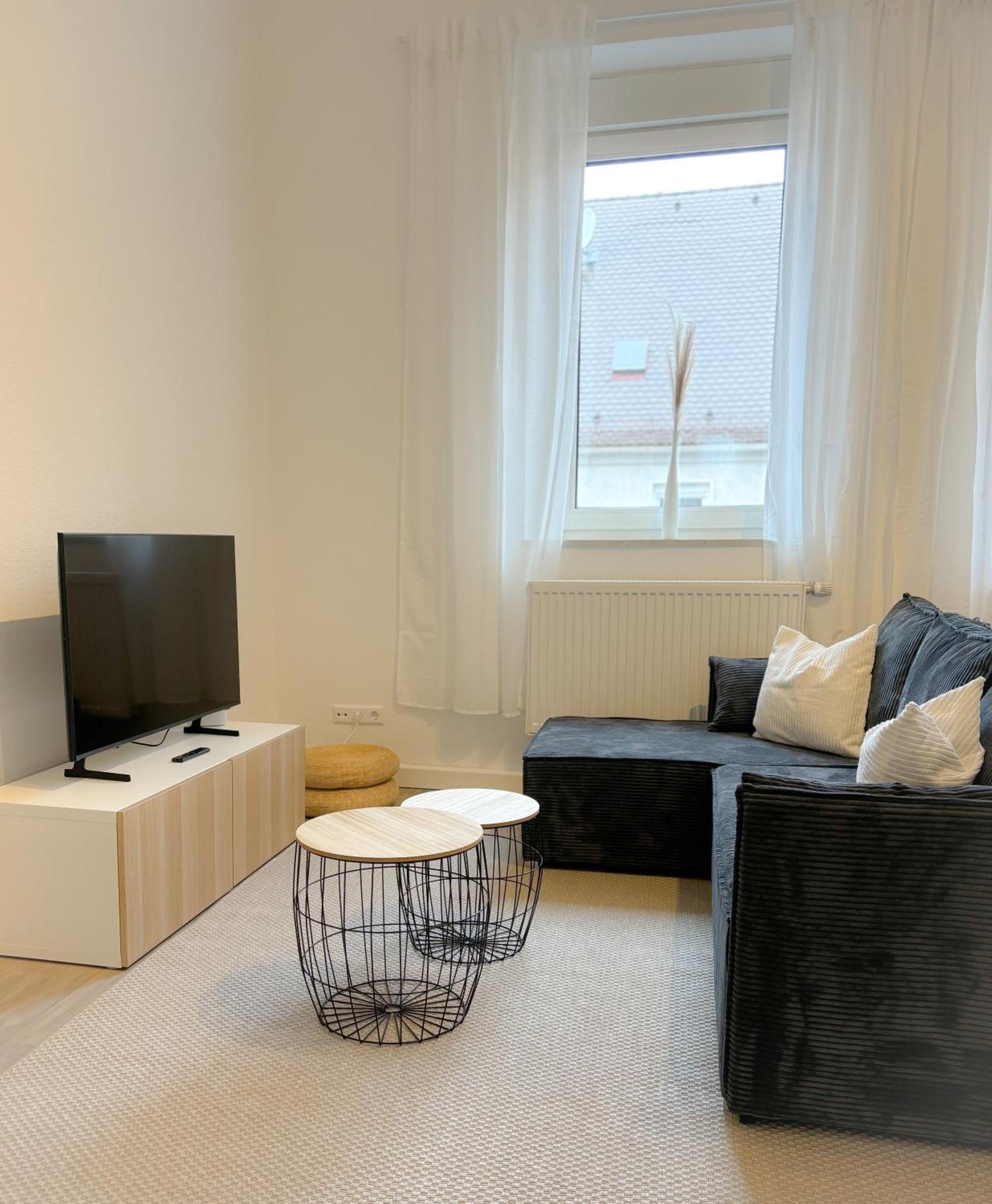 Helles City Apartment Fuer Familien & Gruppen ノイ・ウルム エクステリア 写真